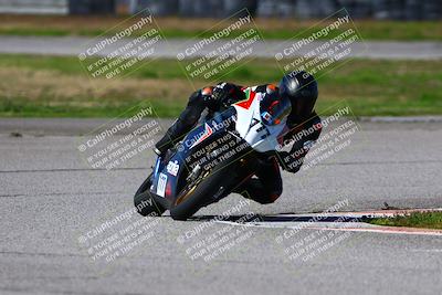 media/Jan-21-2023-Fastrack Riders (Sat) [[fcf3f88a30]]/Level 3/Session 4 Turn 6-Mountian Shot/